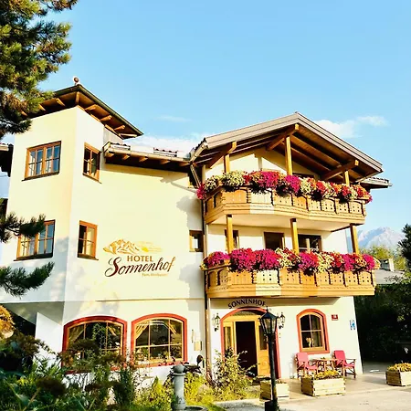 Hotel Sonnenhof - Bed & Breakfast & Appartements