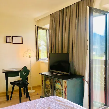 Hotel Sonnenhof - Bed & Breakfast & Appartements