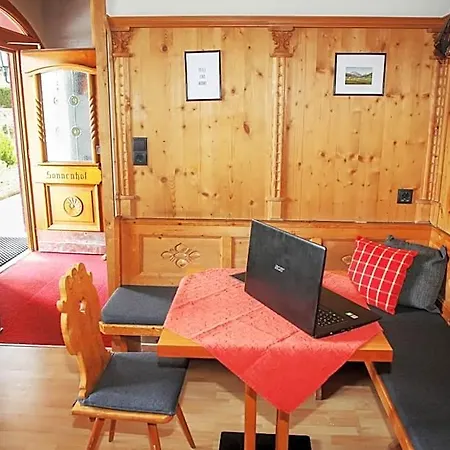 Hotel Sonnenhof - Bed & Breakfast & Appartements Hotel Innsbruck