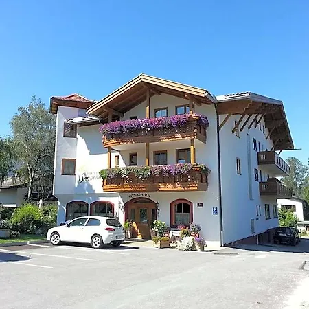 Hotel Sonnenhof - Bed & Breakfast & Appartements Hotel Innsbruck