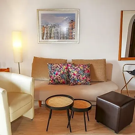 Hotel Sonnenhof - Bed & Breakfast & Appartements 3*