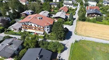 Hotel Sonnenhof - Bed & Breakfast & Appartements 3*