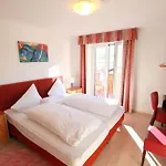 Sonnenhof - & 3*