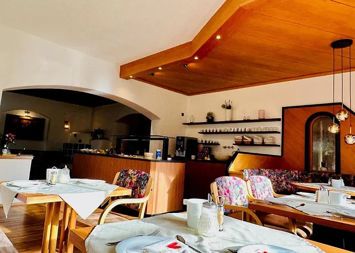 Otel Hotel Sonnenhof - Bed & Breakfast & Appartements 3*