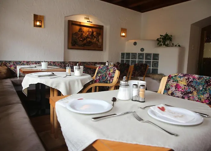 Hotel Sonnenhof - Bed & Breakfast & Appartements Otel 3*