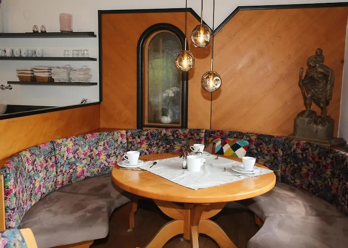 Hotel Sonnenhof - Bed & Breakfast & Appartements 3* İnnsbruck