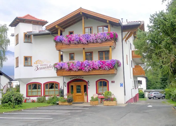 Hotel Sonnenhof - Bed & Breakfast & Appartements Otel İnnsbruck