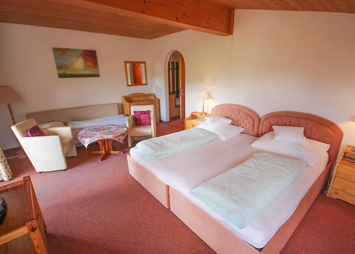 Otel Hotel Sonnenhof - Bed & Breakfast & Appartements 3*