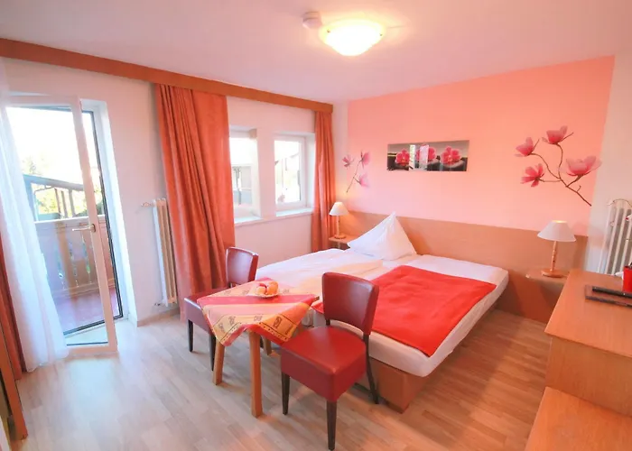 Otel Hotel Sonnenhof - Bed & Breakfast & Appartements 3*