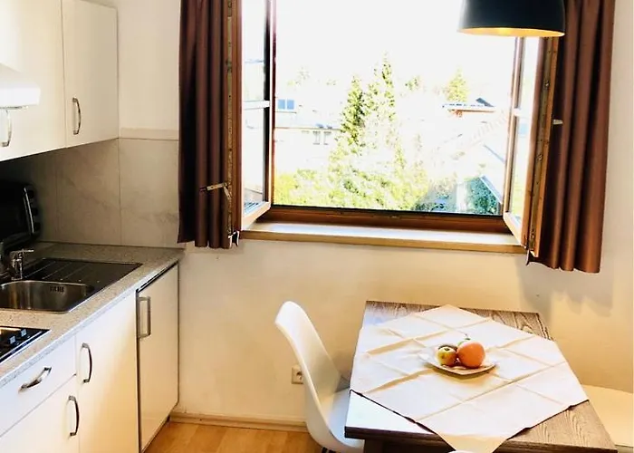 Otel Hotel Sonnenhof - Bed & Breakfast & Appartements İnnsbruck